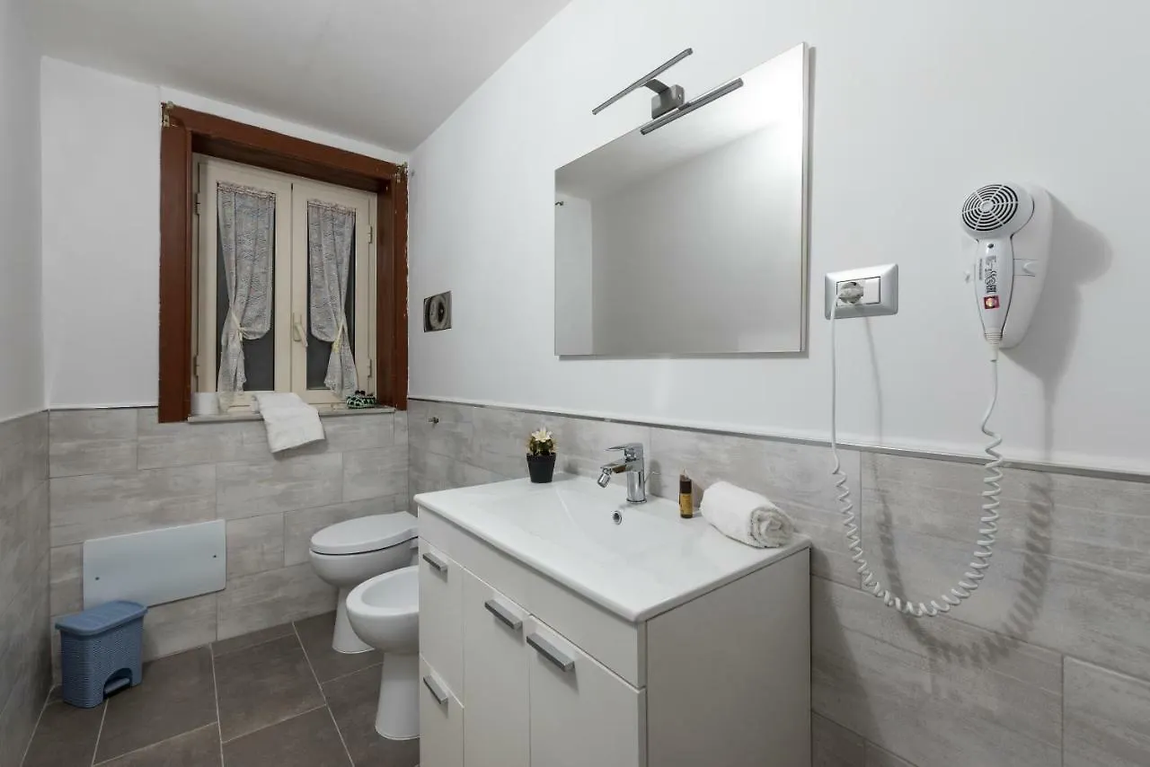 Mag Guest House Palermo 2*,