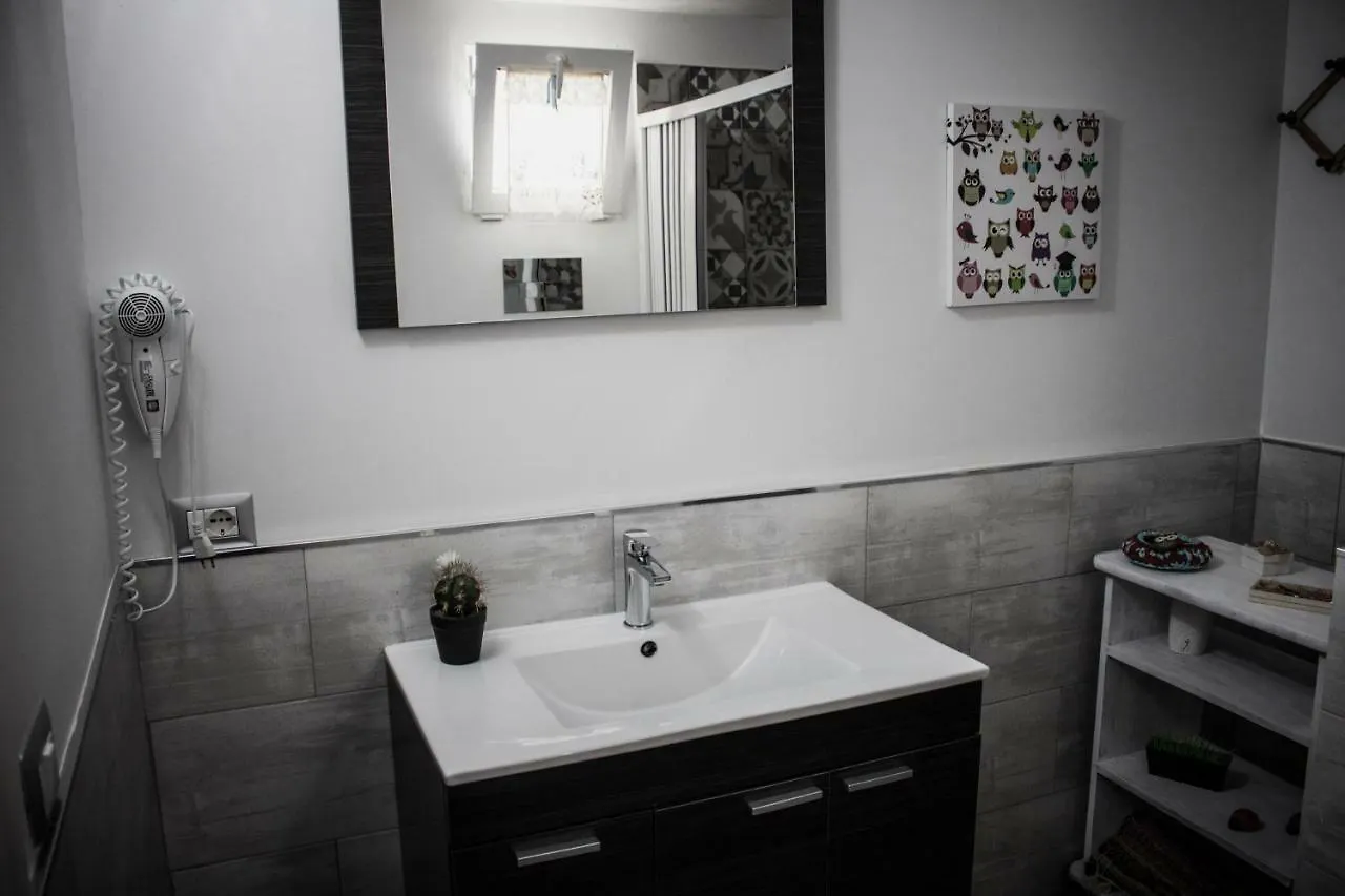 **  Mag Guest House Palermo Italy
